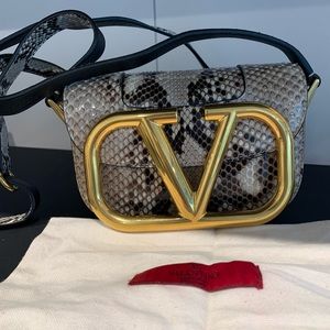 Brand new snake print Valentino Garavani crossbody purse